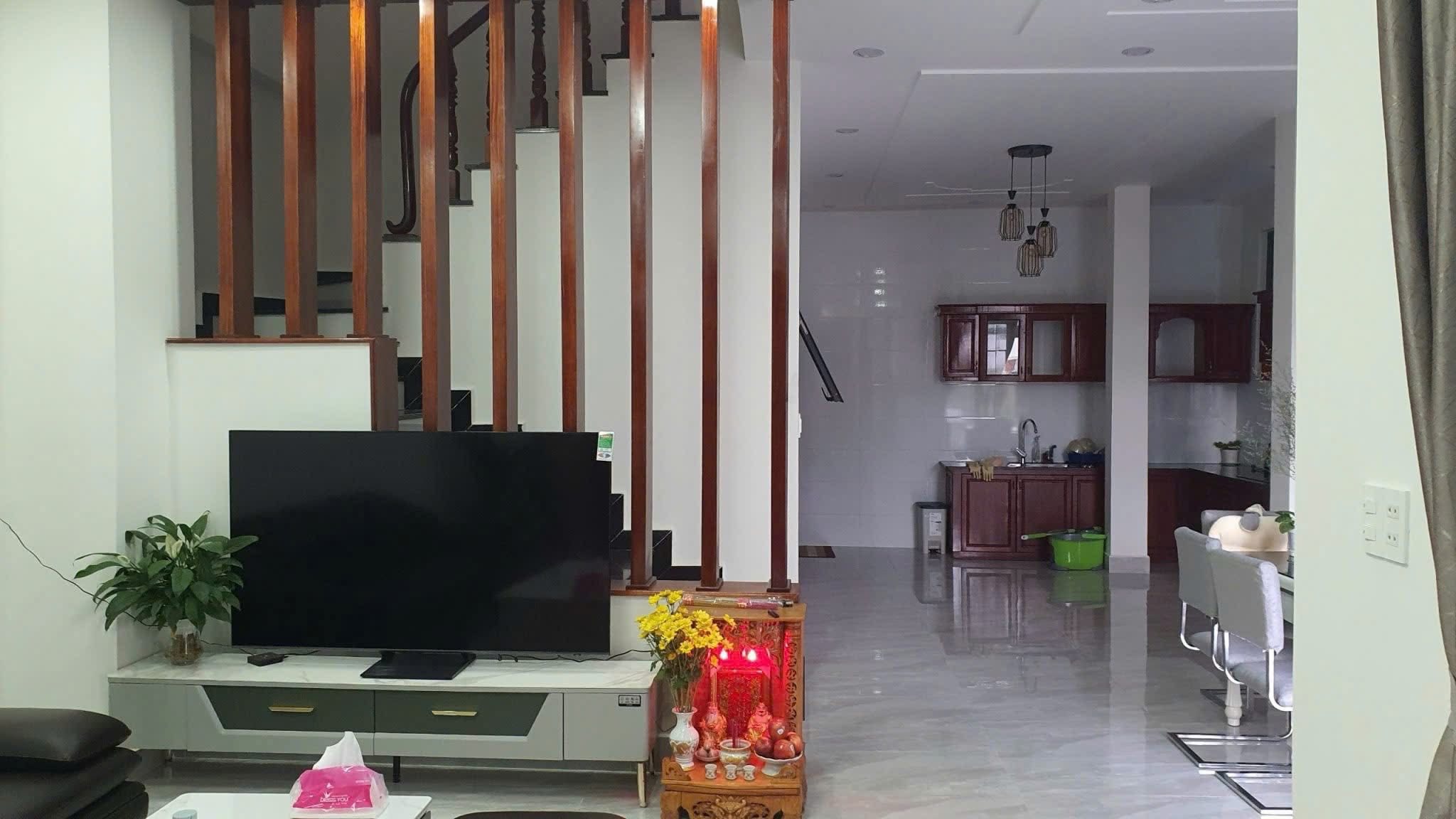 Cần tiền Bán gấp Căn Nhà đẹp gần Chợ Chi Lăng, Đà Lạt 100m2 giá chỉ 6.5 tỷ - Ảnh chính